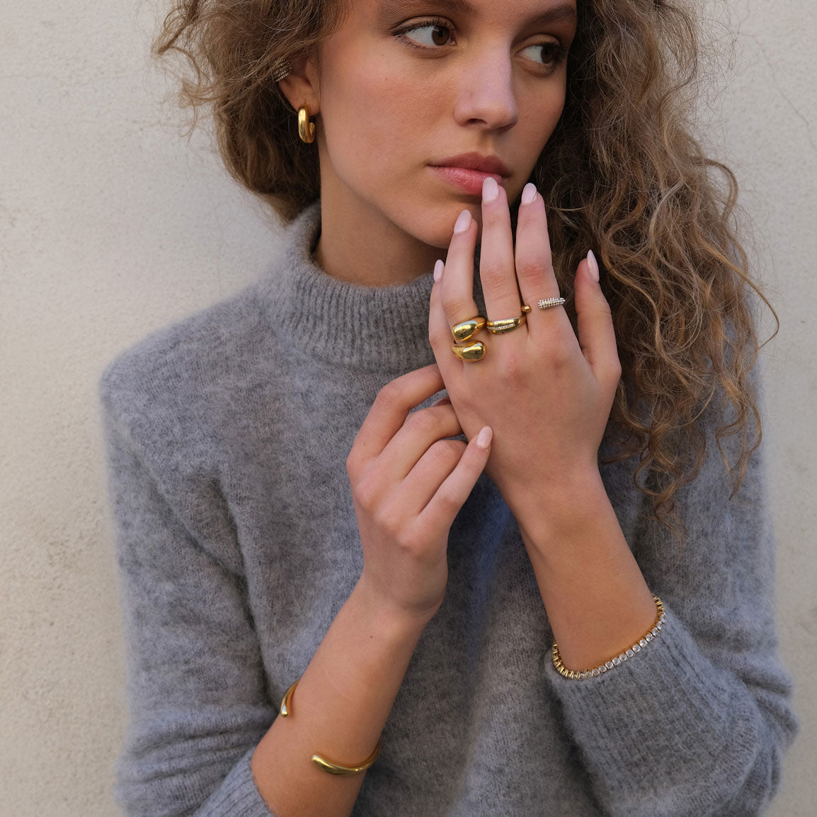 A&C OSLO RING STEEL SOFT BIG GOLD PLEATED_92785.jpg