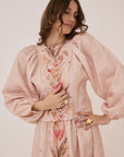 BLUS PLACEMENT FLORAL LEAF PRINT FLOWY BEIGE_108417.jpg