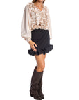 BLUS ROMANTIC RUFFLE BEIGE _102720.jpg