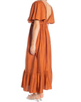 COPPEROSE KLÄNNING V-NECK FLUTTER SLEEVE RUST_98155.jpg