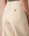 JEANS GOLD BUTTON CARGO WIDE IVORY_107186.jpg