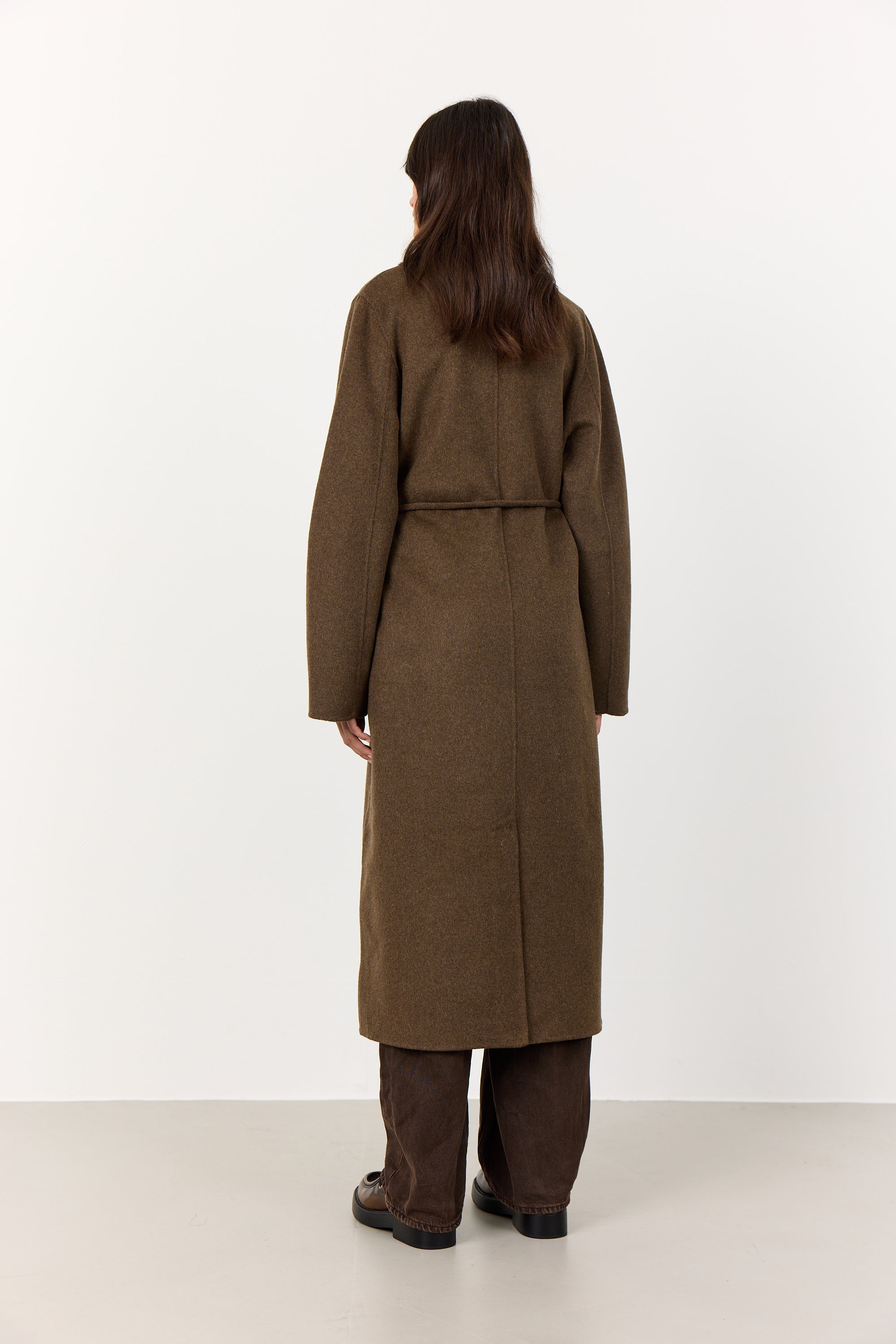 LEVETE ROOM KAPPA OWA 33 DARK BROWN_100587.jpg