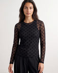 LEVETE ROOM TOPP TELA AOP 1 BLACK COMBI_113021.jpg