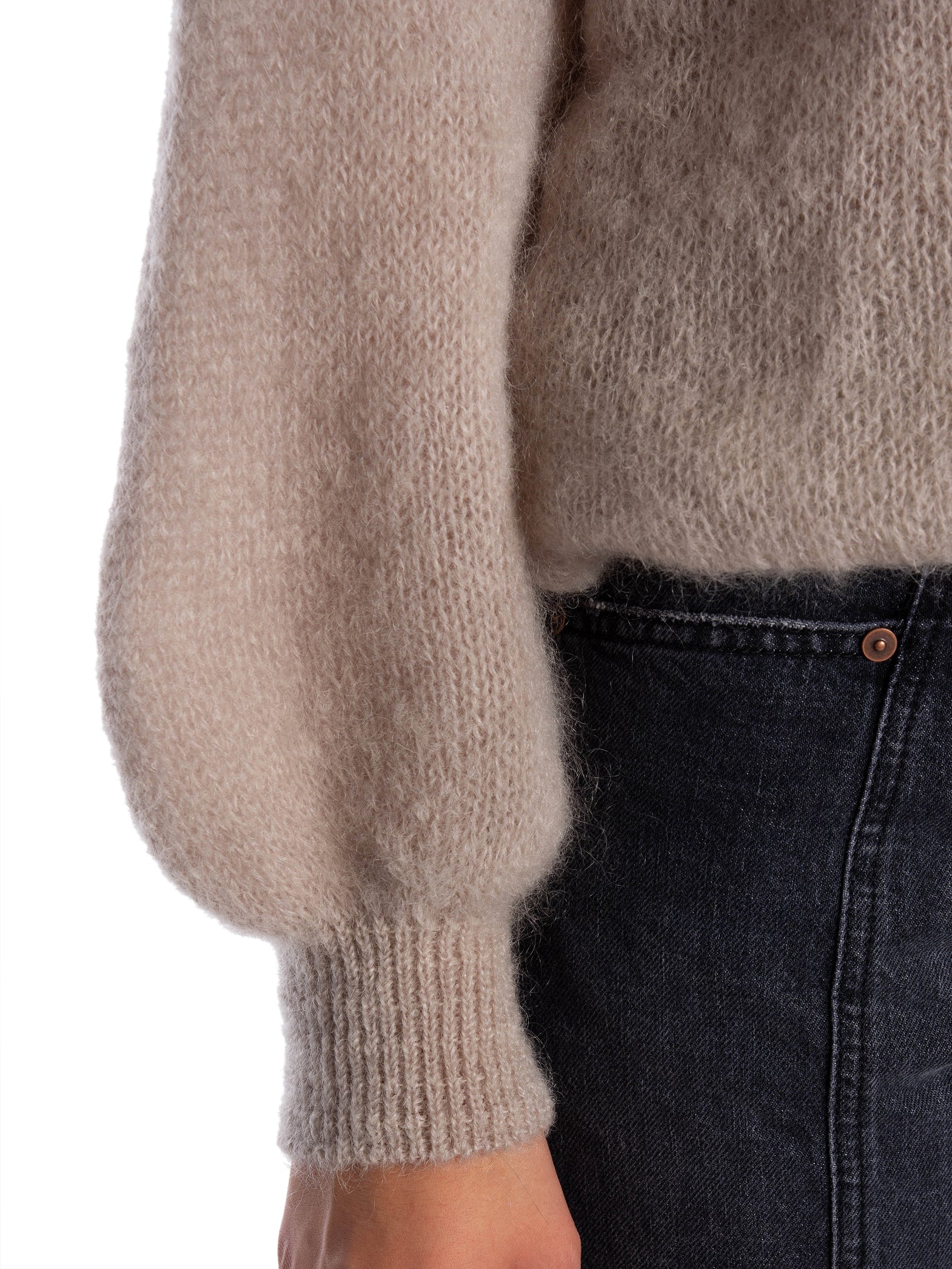 MAËLYS PARIS TRÖJA ROUND NECK MOHAIR BEIGE_91586.jpg