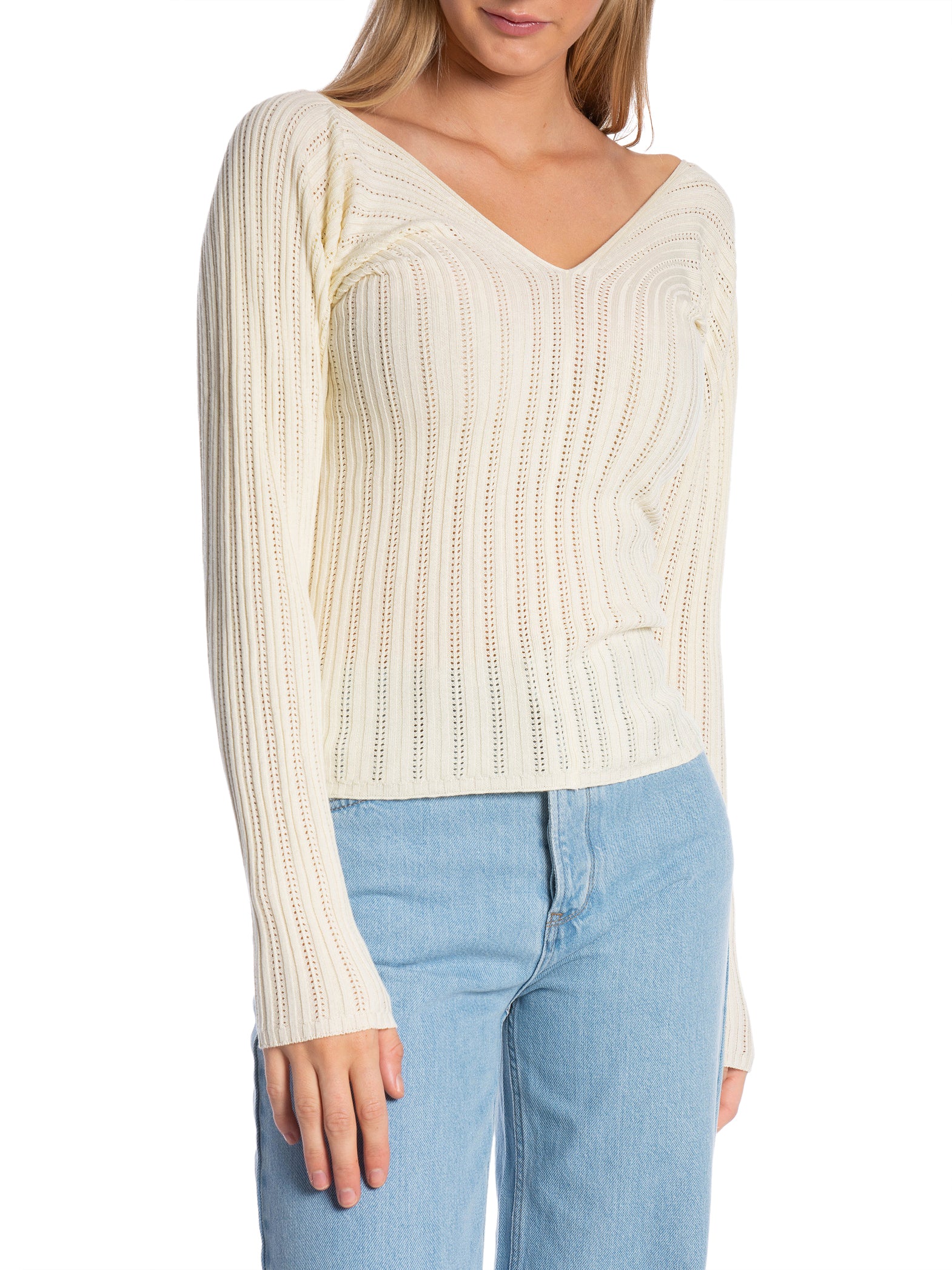 MINIMUM TOPP SOFIA BUTTER CREAM_98530.jpg