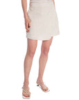 MOVES SHORTS LANELLE CASTLE WALL_99035.jpg
