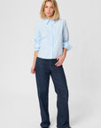 MY ESSENTIAL WARDROBE SKJORTA THE CASHMERE BLUE_100099.jpg