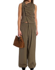 MY ESSENTIAL WARDROBE TOPP HACE CAPERS_107204.jpg