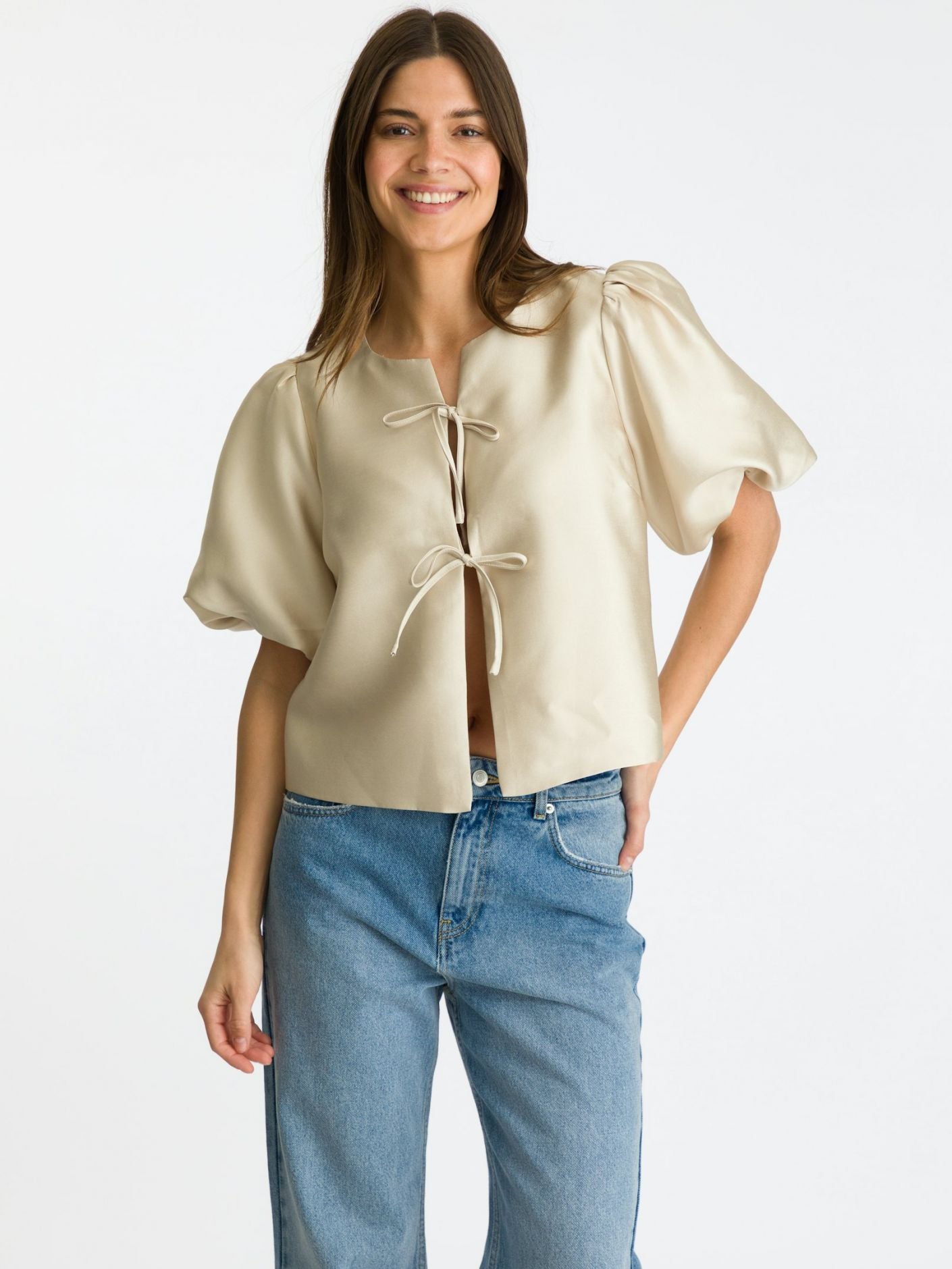 NEO NOIR BLUS ASKA DULL SATIN SAND_88110.jpg