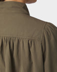 NEO NOIR JACKA TIRSA TWILL ARMY_111950.jpg