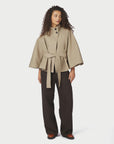 NEO NOIR JACKA ZANNA TRENCH SAND_108234.jpg
