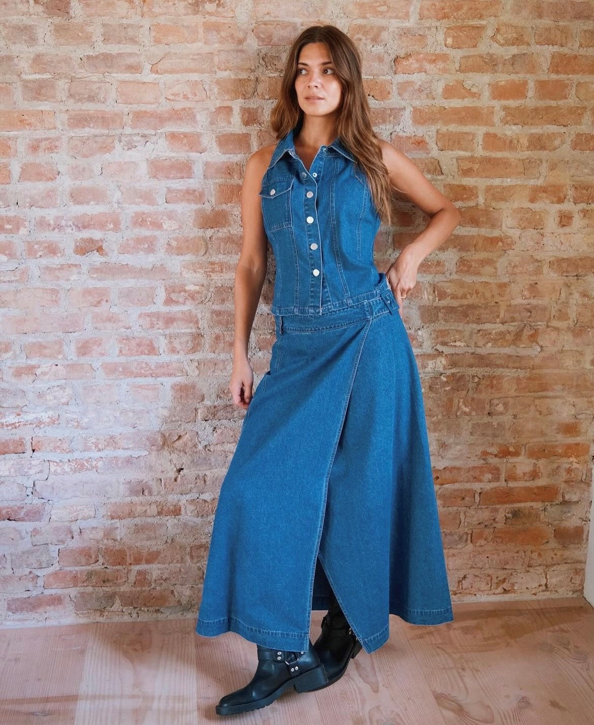 NEO NOIR KJOL NINA WRAP DENIM BLUE_90138.jpg