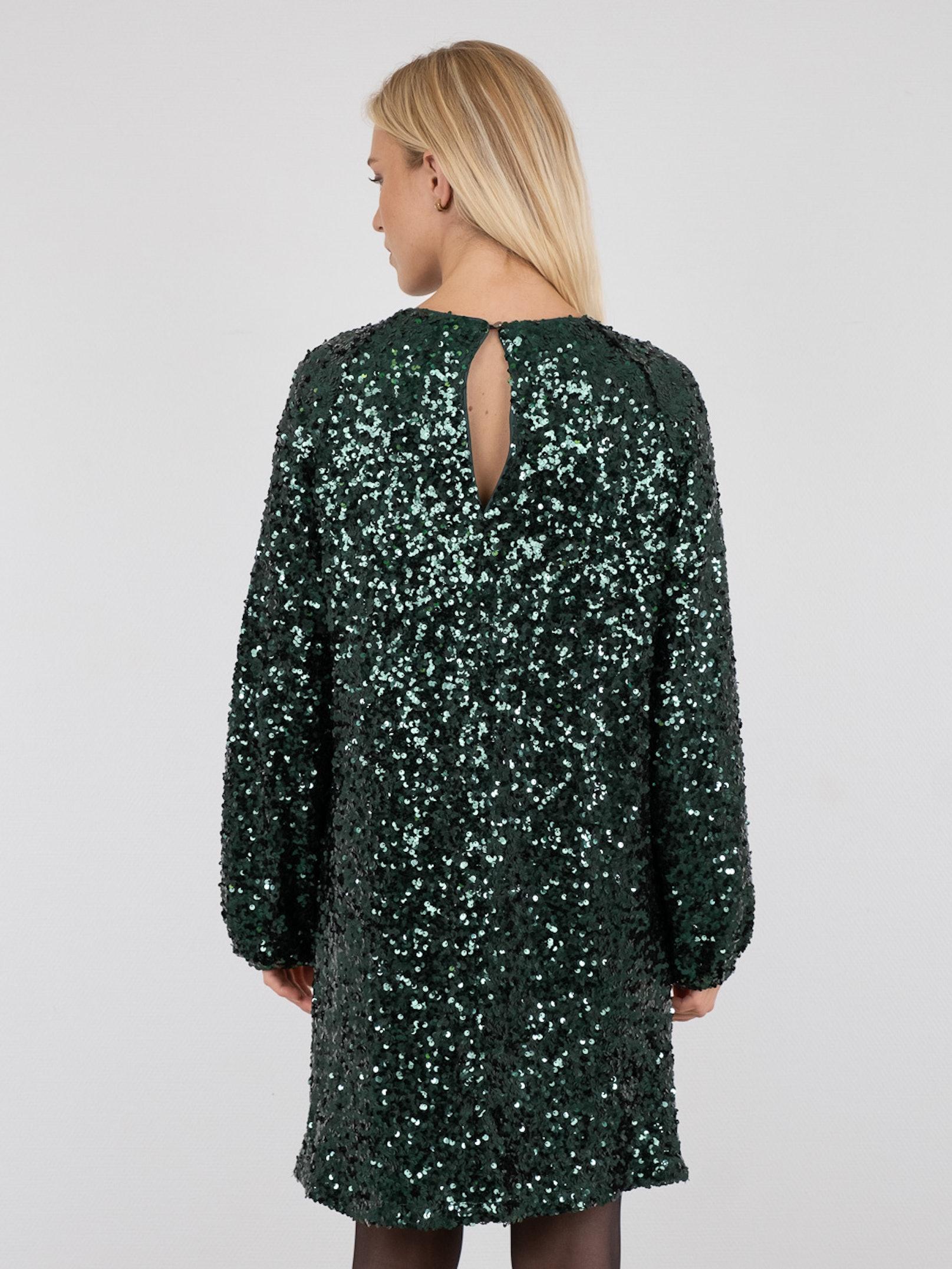 NEO NOIR KLÄNNING EZRA FALL SEQUINS DARK GREEN_69946.jpg