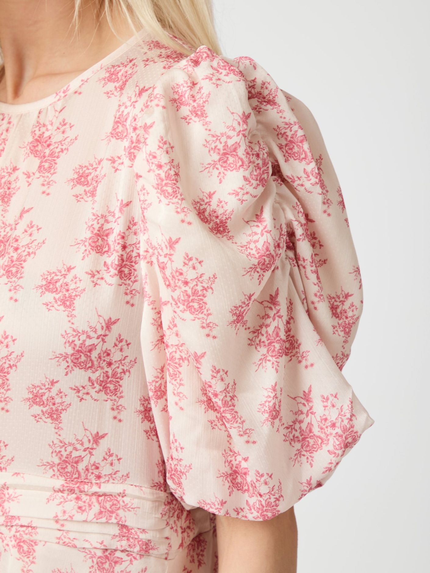 NEO NOIR KLÄNNING KIKKA WILD ROSE PINK_99446.jpg