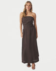 NEO NOIR KLÄNNING KIMA LINEN DARK BROWN_110860.jpg