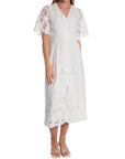 NEO NOIR KLÄNNING LUNETTE EMB WHITE_110797.jpg