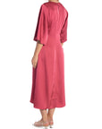NEO NOIR KLÄNNING REMARA HEAVY SATEEN CHERRY PINK_110324.jpg