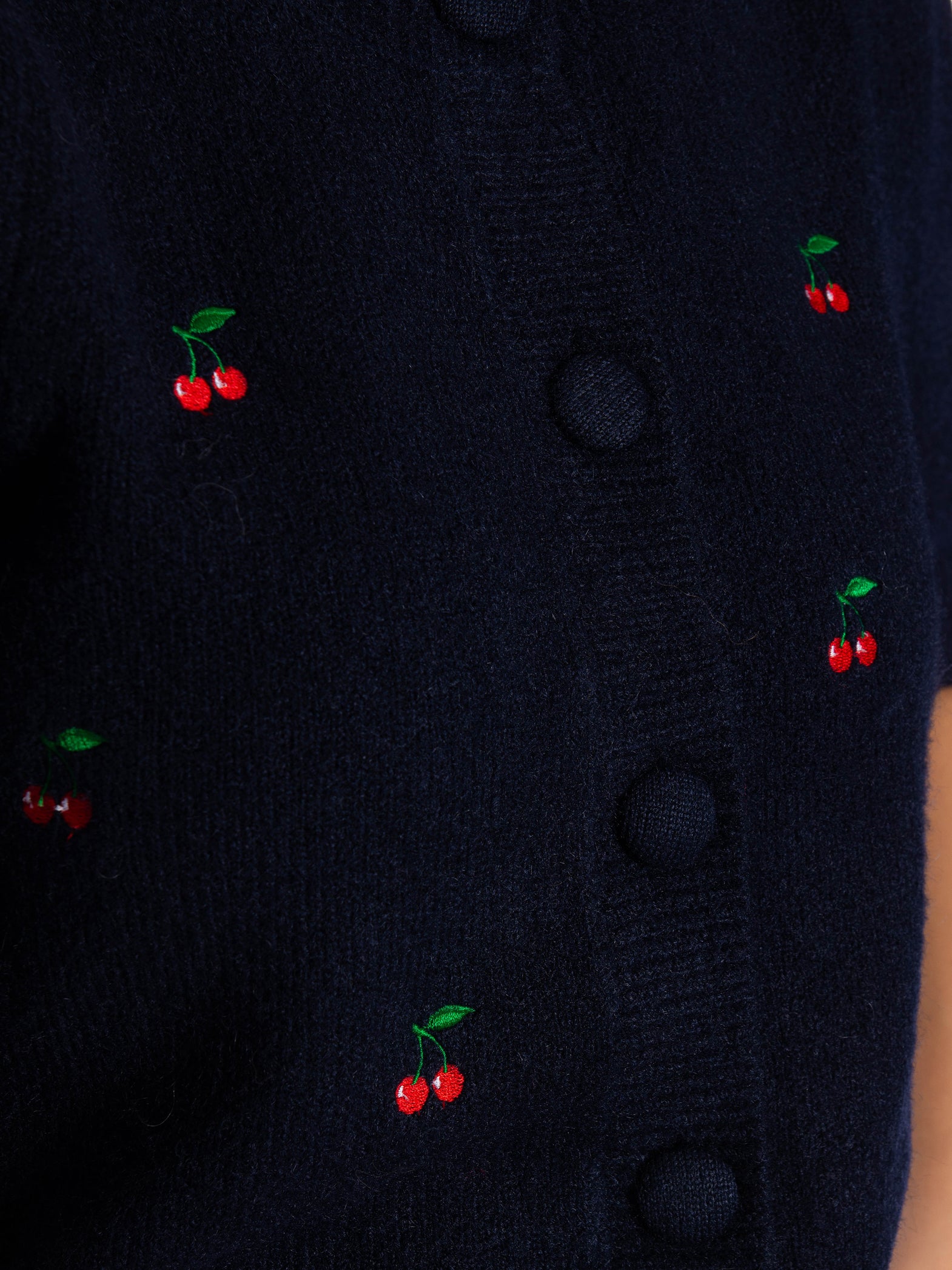 NEO NOIR TOPP TRUDY KNIT EMBROIDERY NAVY_93554.jpg