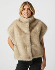 NEO NOIR VÄST KEVINI FAUX FUR BEIGE_101297.jpg