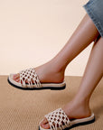 SANDAL KNOTTED WEAVING BEIGE_109638.jpg