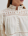 SECOND FEMALE BLUS BRUNIE ECRU_100134.jpg