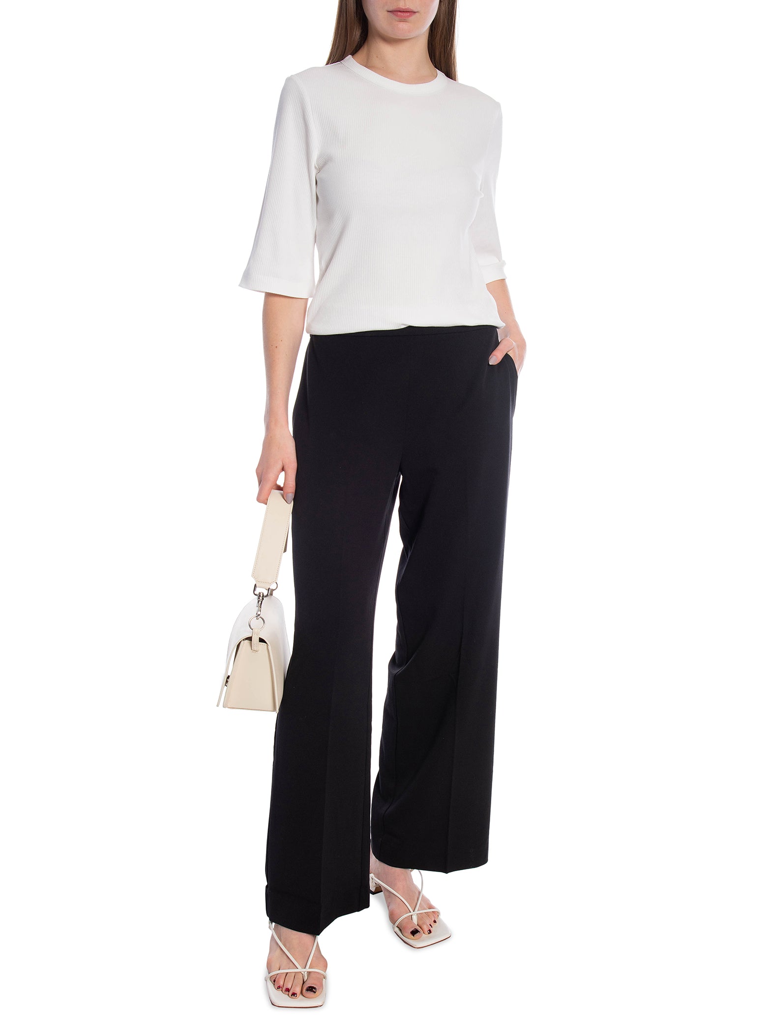 SELECTED FEMME BYXA EMMA-TARA MW WIDE PANT BLACK_89634.jpg