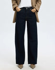SELECTED FEMME JEANS WIDE BEA-KORI DARK BLUE DENIM_100149.jpg