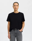 SELECTED FEMME TOPP ESSENTIAL BLACK_110597.jpg