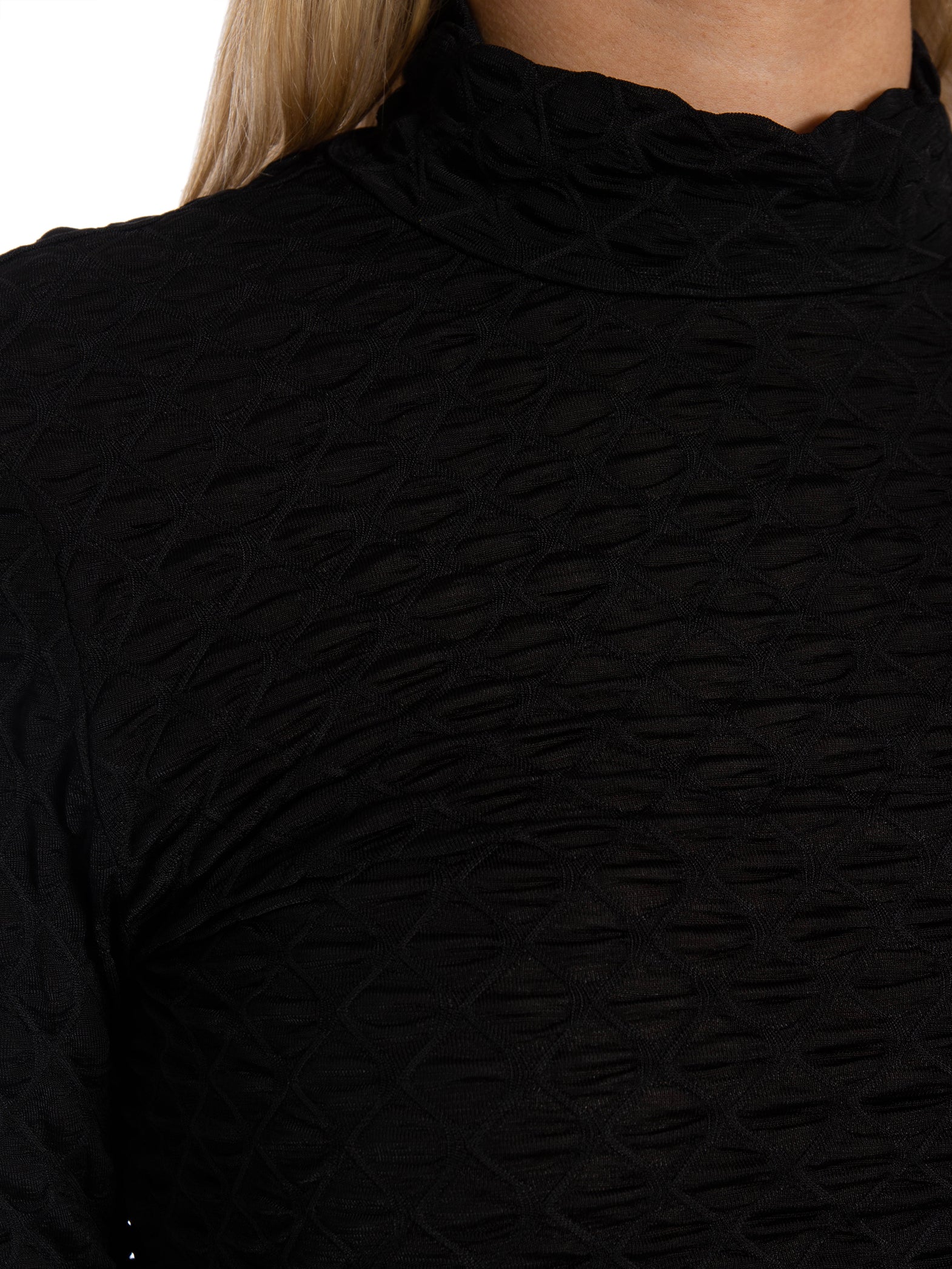 SELECTED FEMME TOPP TIMMI LS HIGH NECK BLACK_91541.jpg