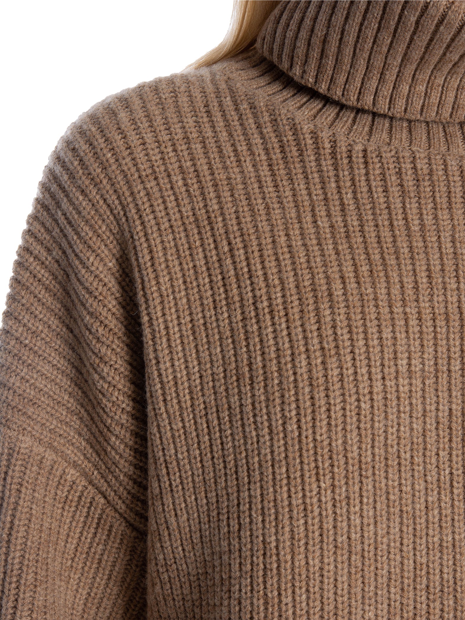 SELECTED FEMME TRÖJA MARY LS LONG IRISH CREAM _91204.jpg