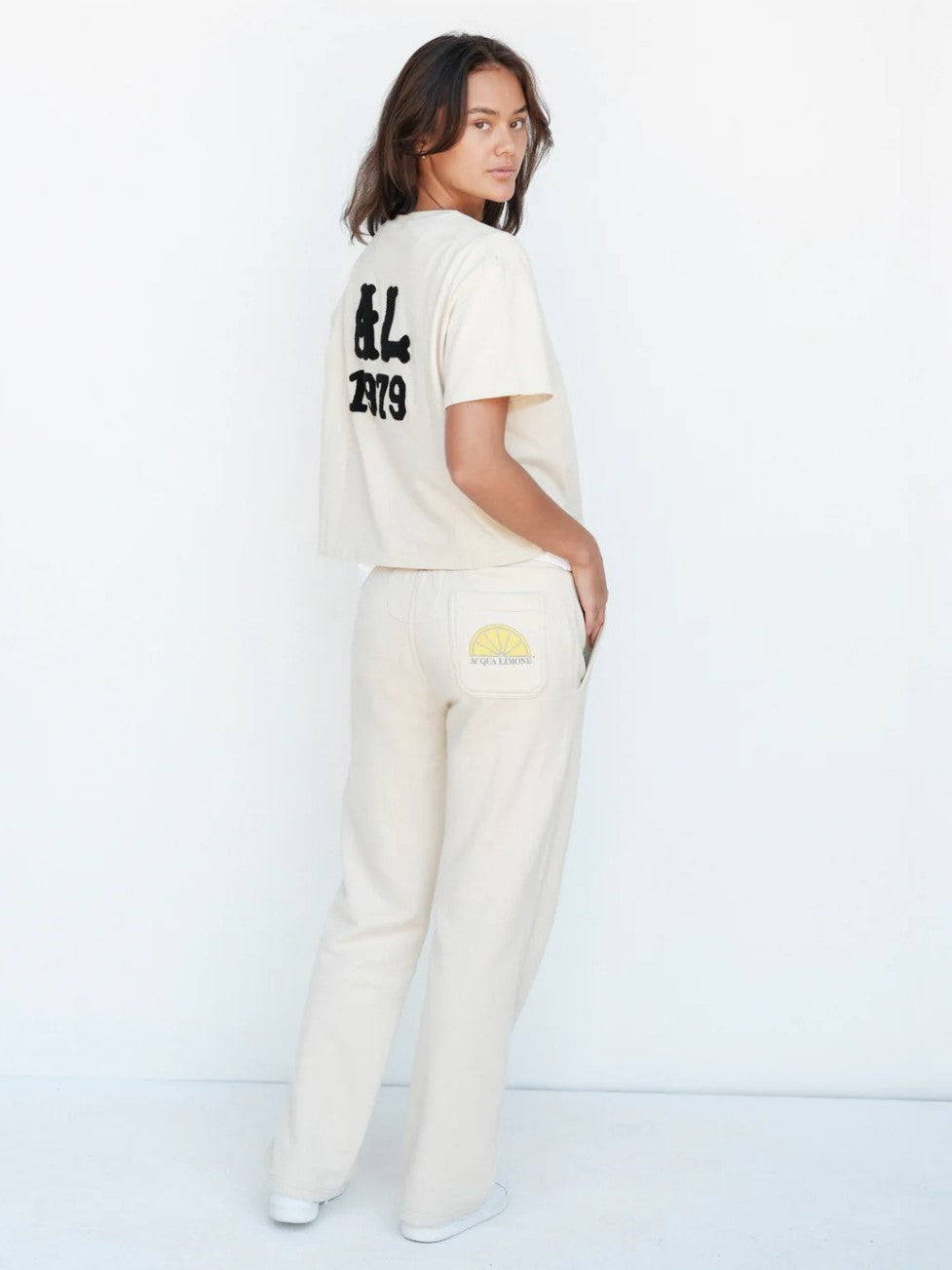 ACQUA LIMONE TOPP CROPPED IVY KHAKI_101911.jpg