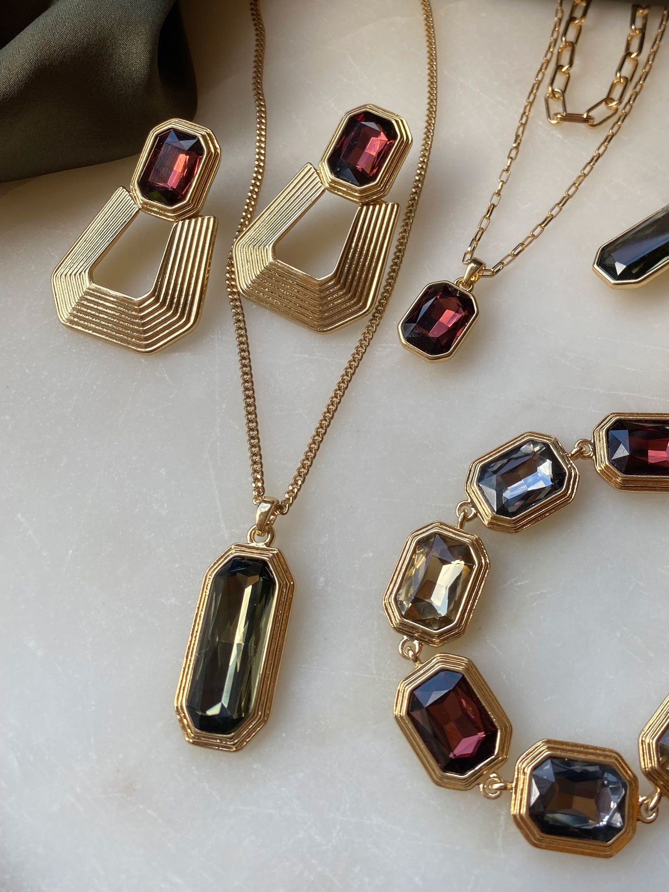 A&C OSLO ÖRHÄNGEN SHOWPIECE GRACE GP_101708.jpg