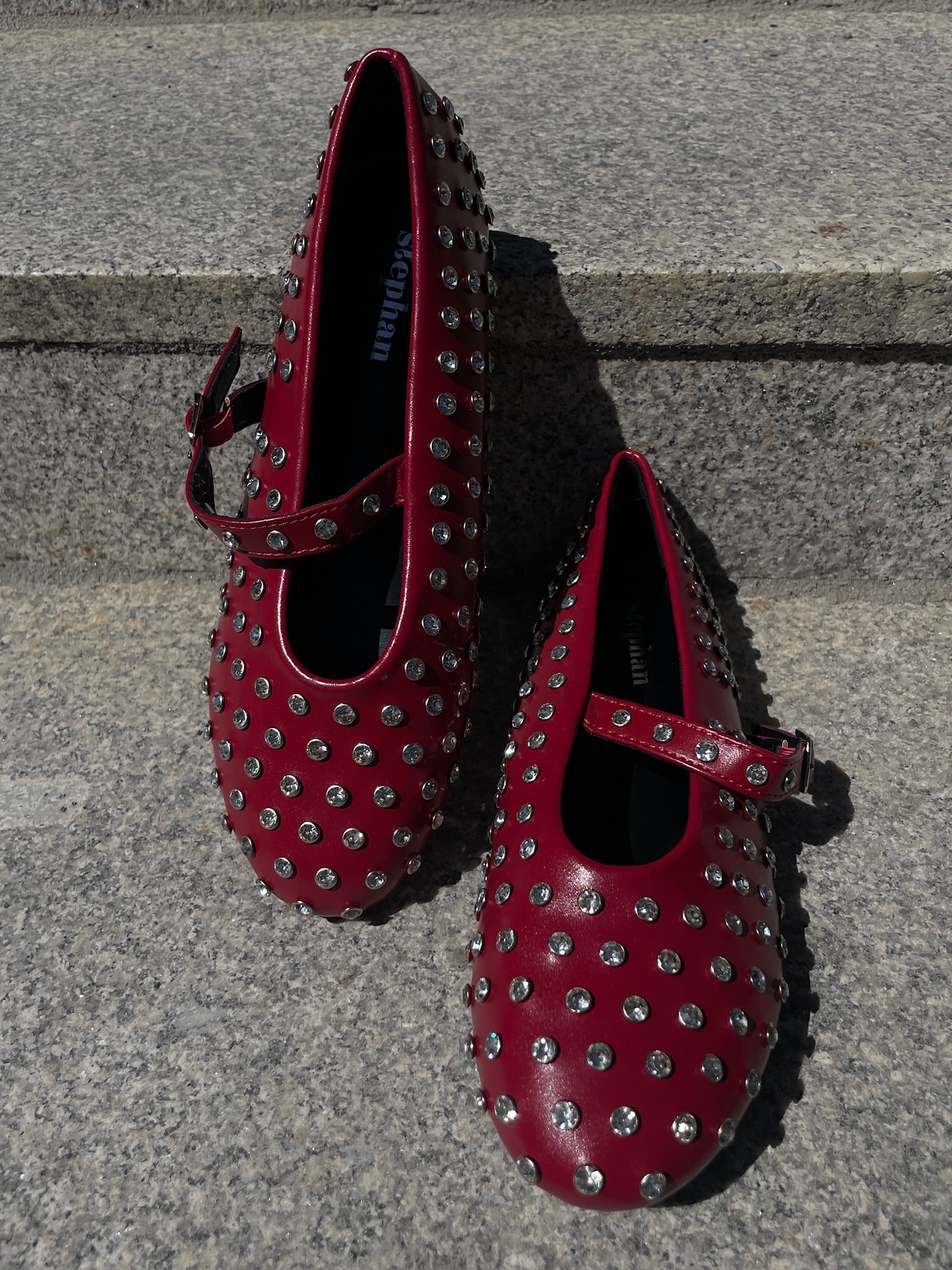 BALLERINA SPARKLE STUDS MARY JANE CARMINE_110729.jpg
