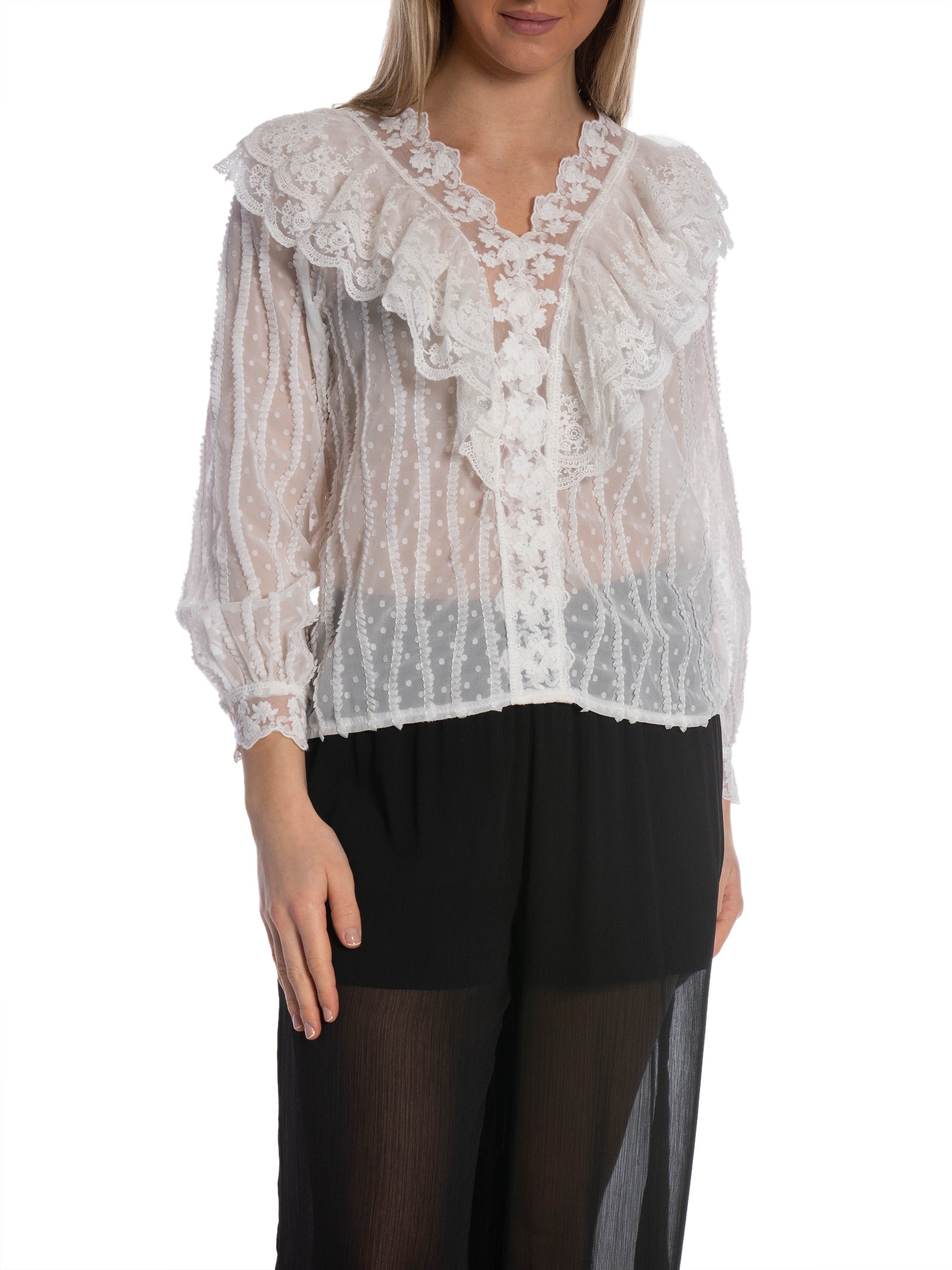 BLUS LACE WHITE_108211.jpg