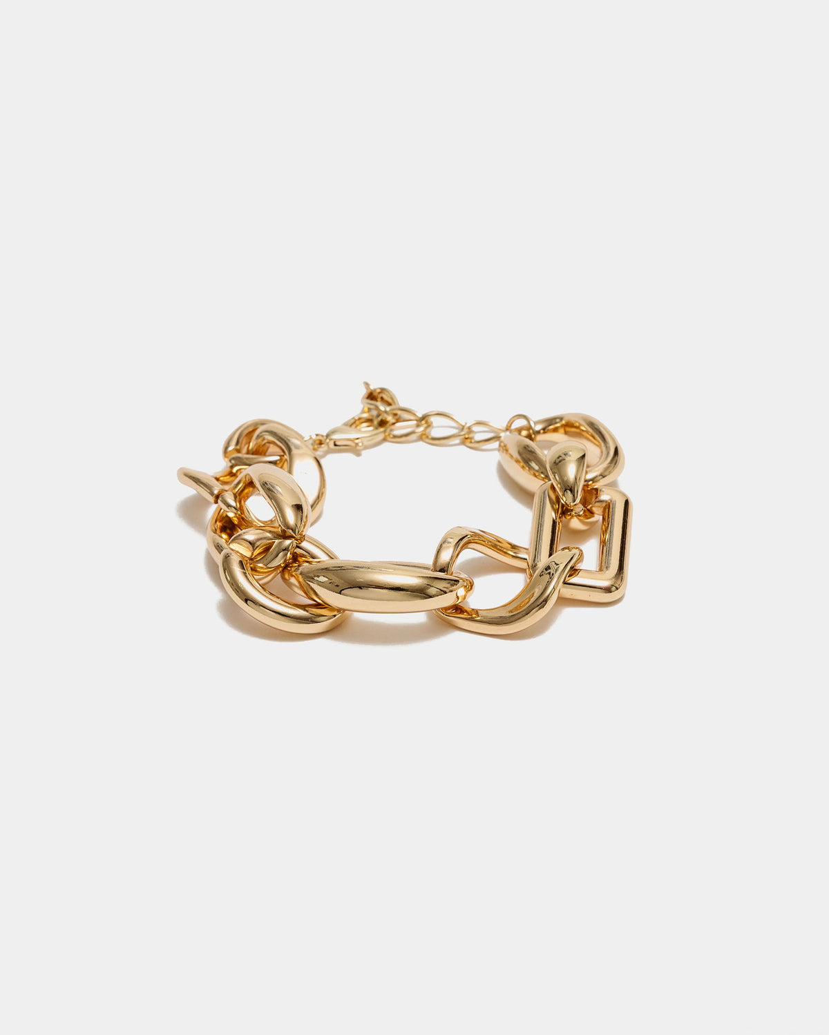 BOW19 DETAILS ARMBAND SIMA GOLD_115042.jpg