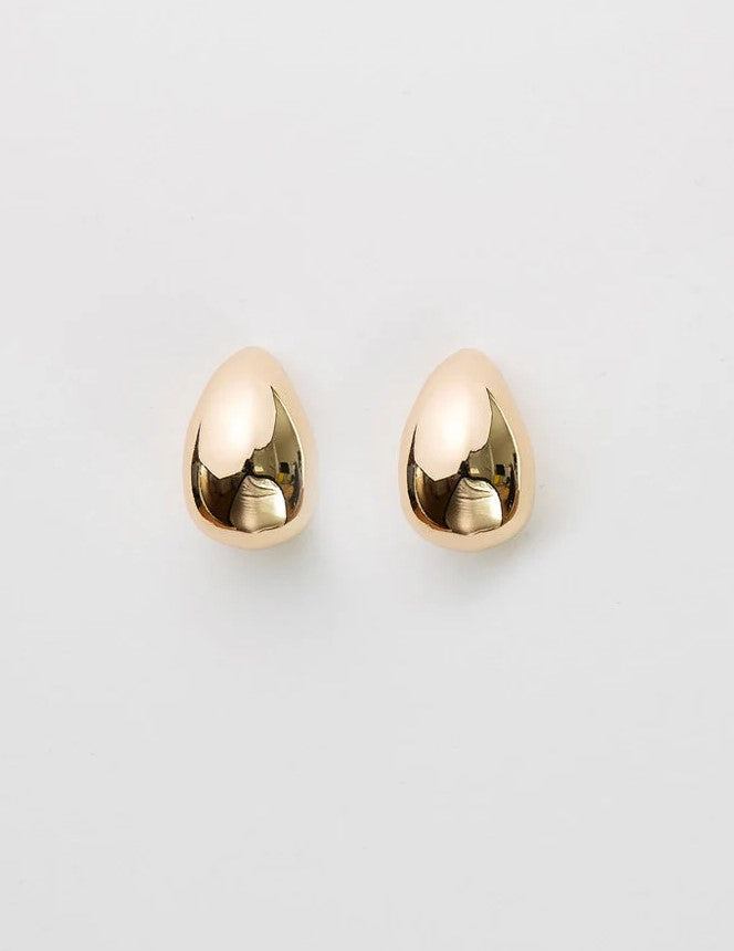 BOW19 DETAILS ÖRHÄNGEN LEO DROP GOLD_101302.jpg