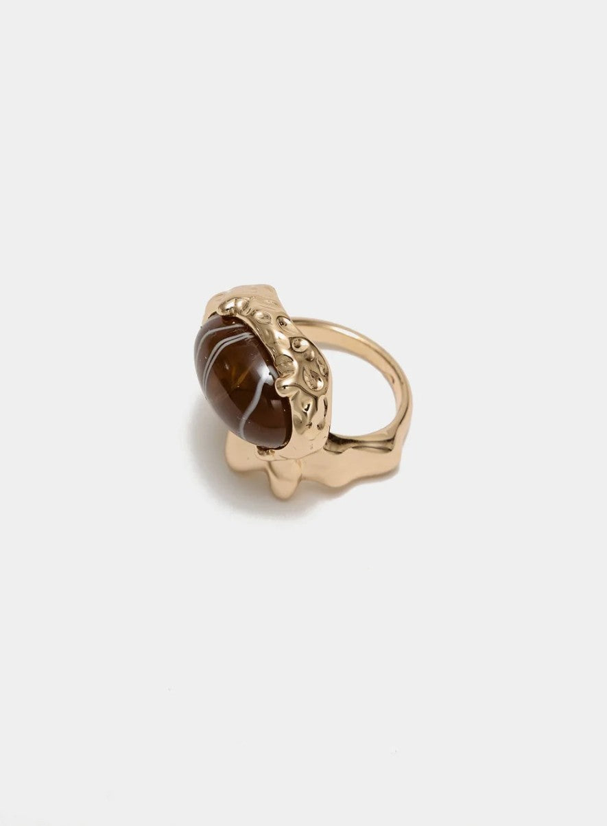 BOW19 DETAILS RING POM STONE GOLD MARBLE BROWN_110461.jpg