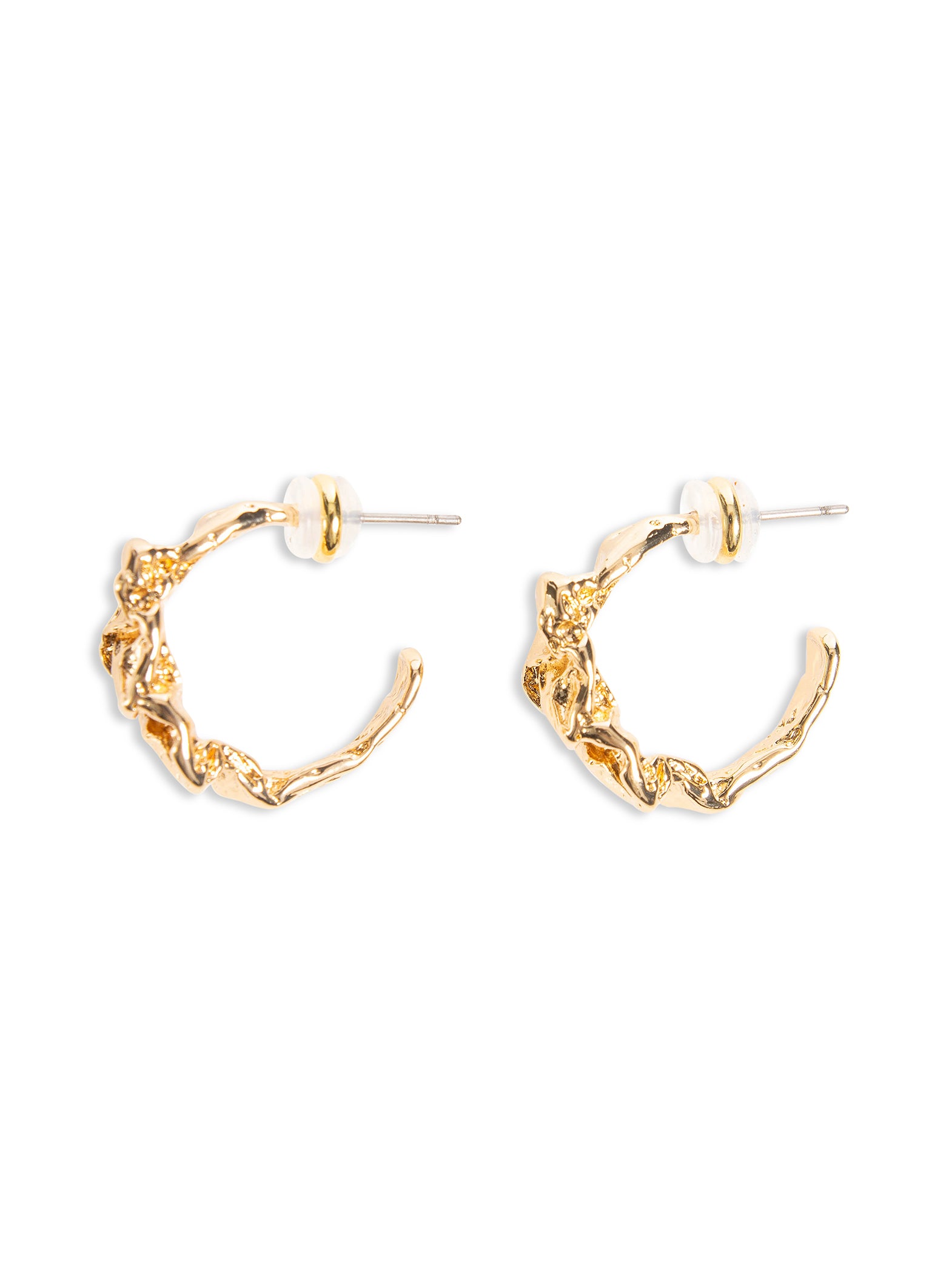BOW19 ÖRHÄNGEN HAMMERED HOOPS GOLD MEDIUM_77657.jpg