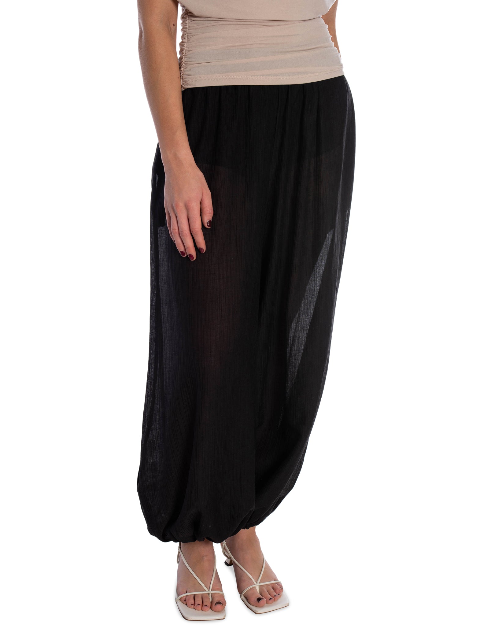 BYXA FLOWY BALLOON BLACK_109468.jpg