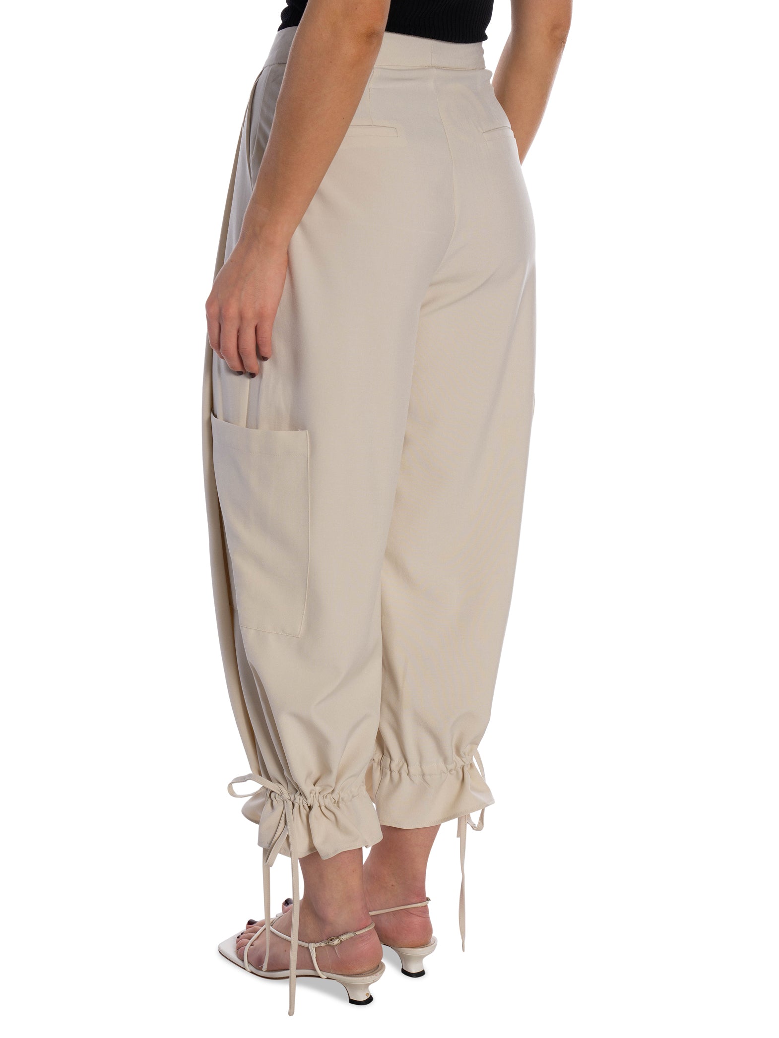 BYXA FLOWY DRAWSTRING IVORY_109355.jpg