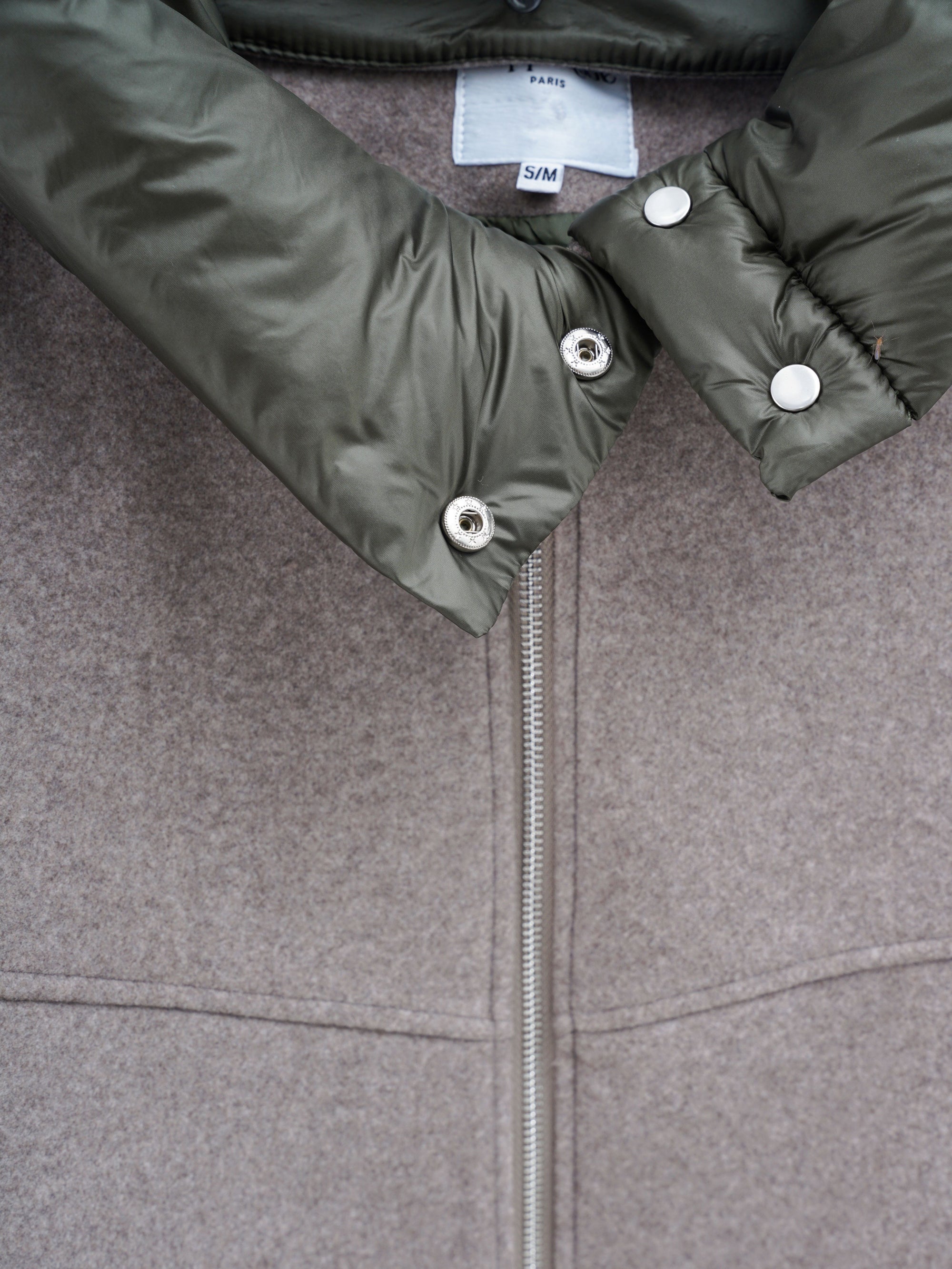 COPPEROSE JACKA OVERSIZED HYBRID SHORT TAUPE _103023.jpg