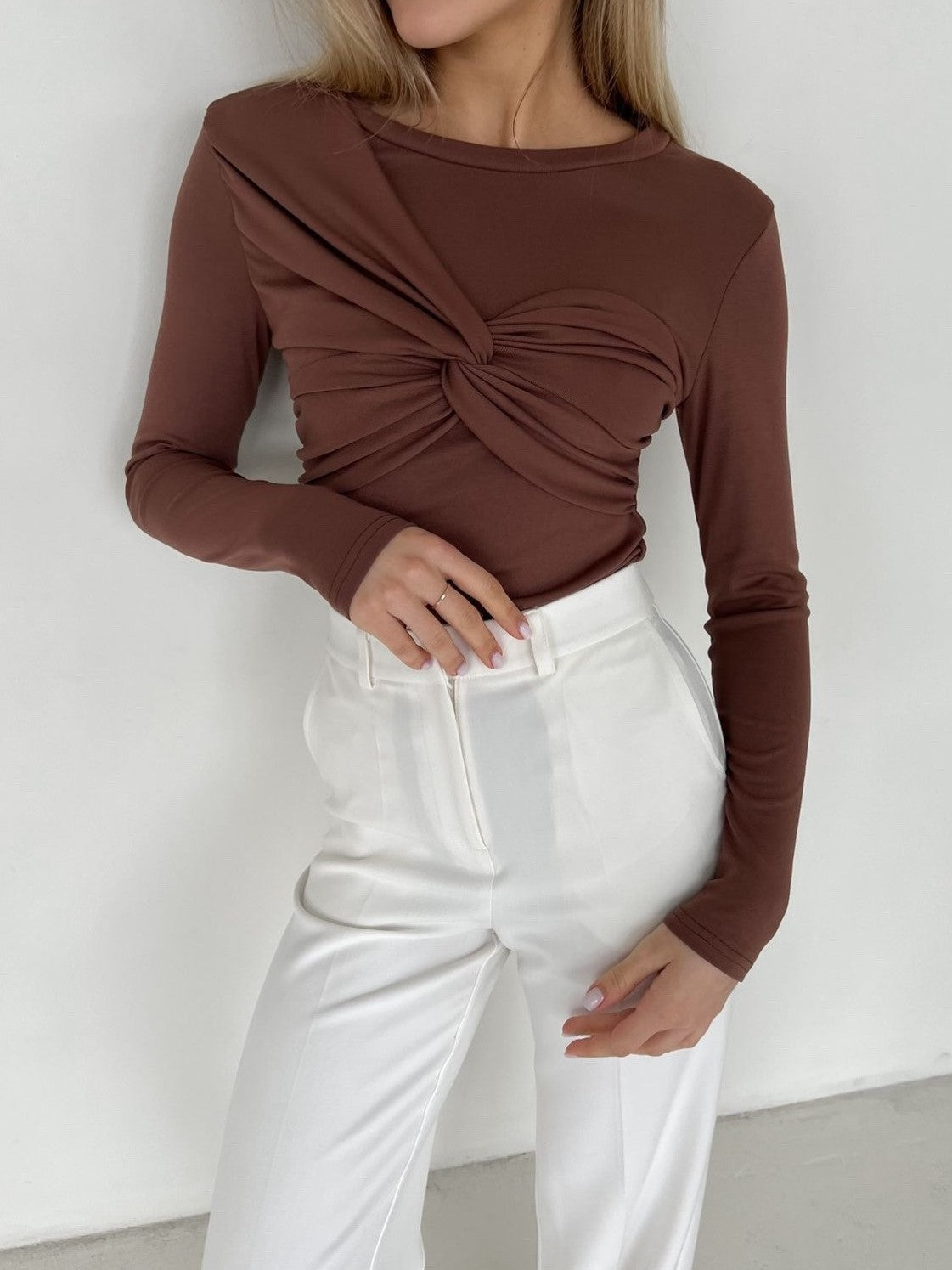 COPPEROSE TOPP ADJUSTED WITH KNOT BROWN_97657.jpg