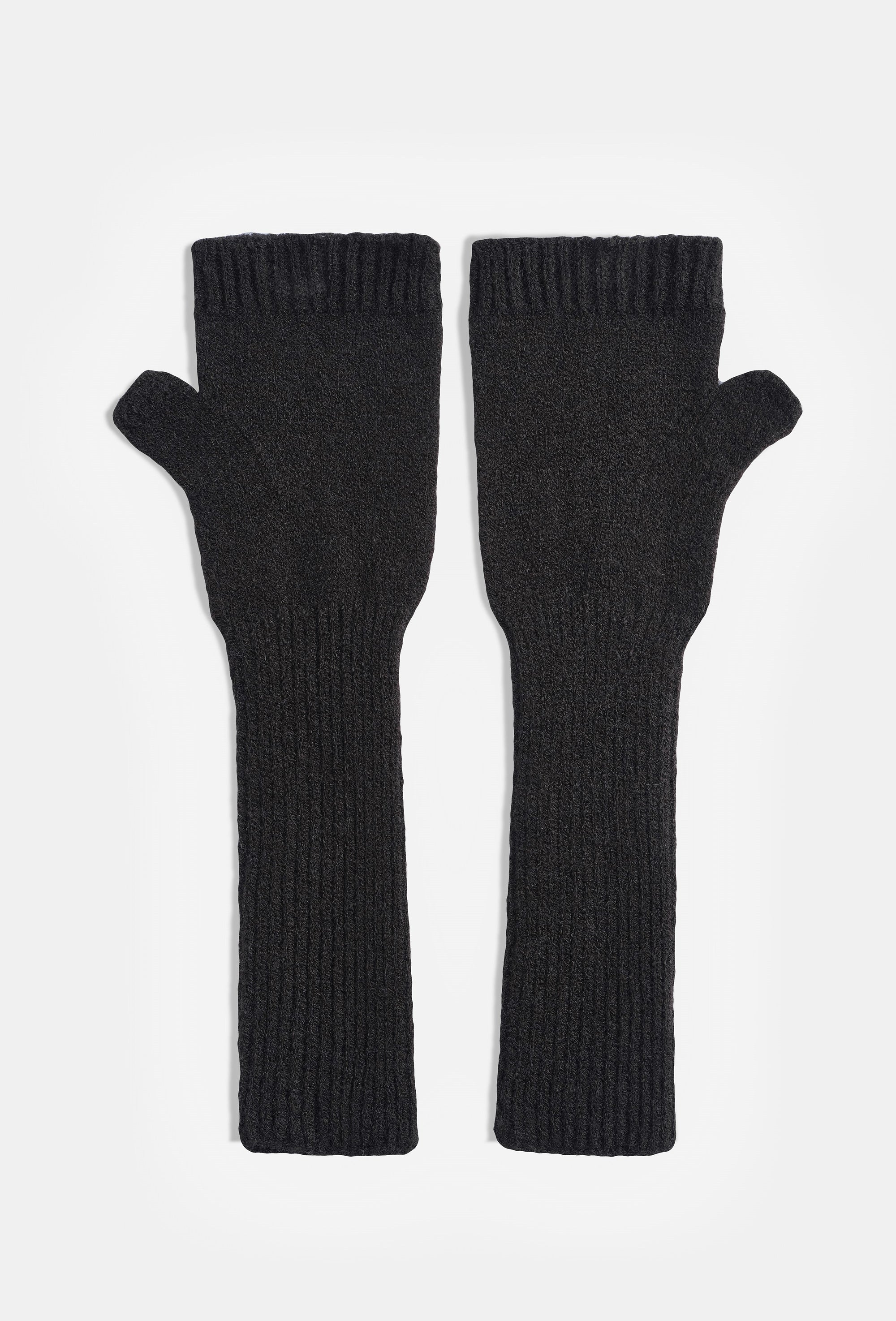 COPPEROSE VANTAR BLACK_102692.jpg