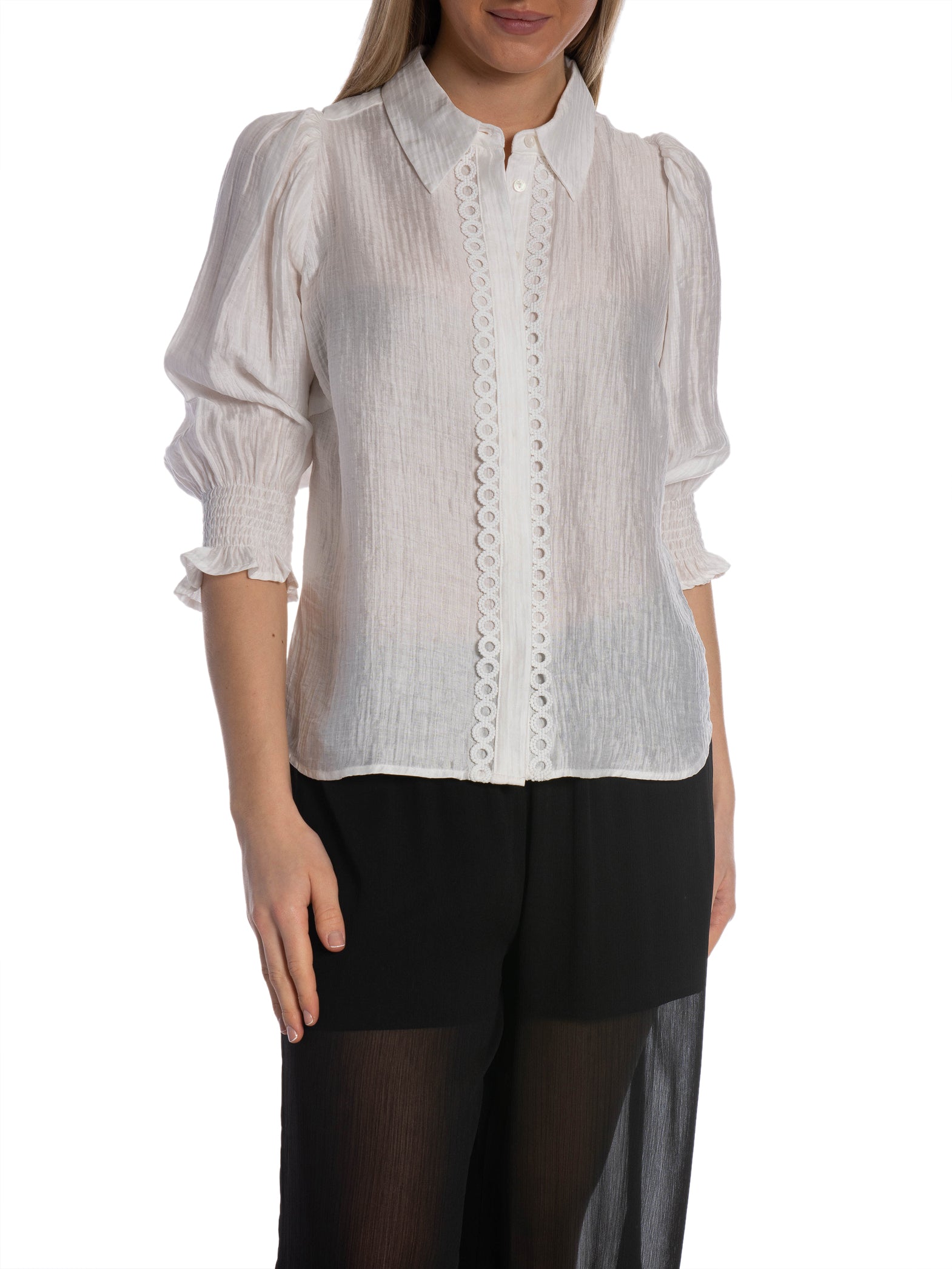 CO'COUTURE BLUS TASSY LACE WHITE_108200.jpg