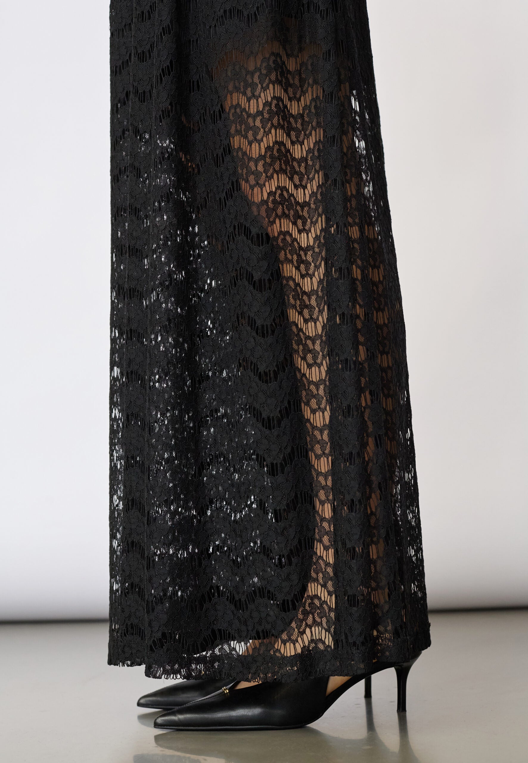 CO`COUTURE BYXA HARRIET LACE PANT BLACK_109793.jpg