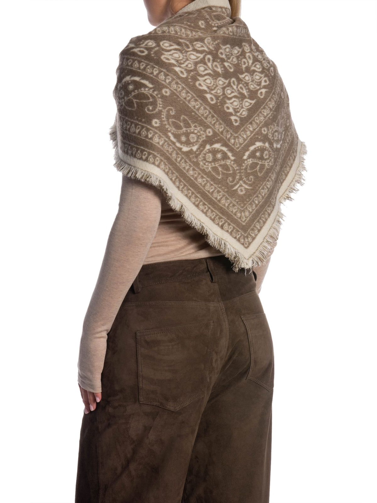 HALSDUK PAISLEY FRINGE KNIT TAUPE_114210.jpg