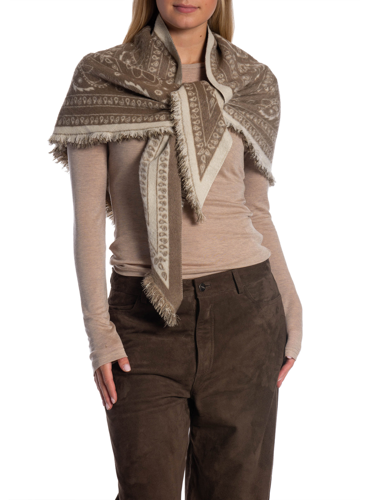 HALSDUK PAISLEY FRINGE KNIT TAUPE_114211.jpg