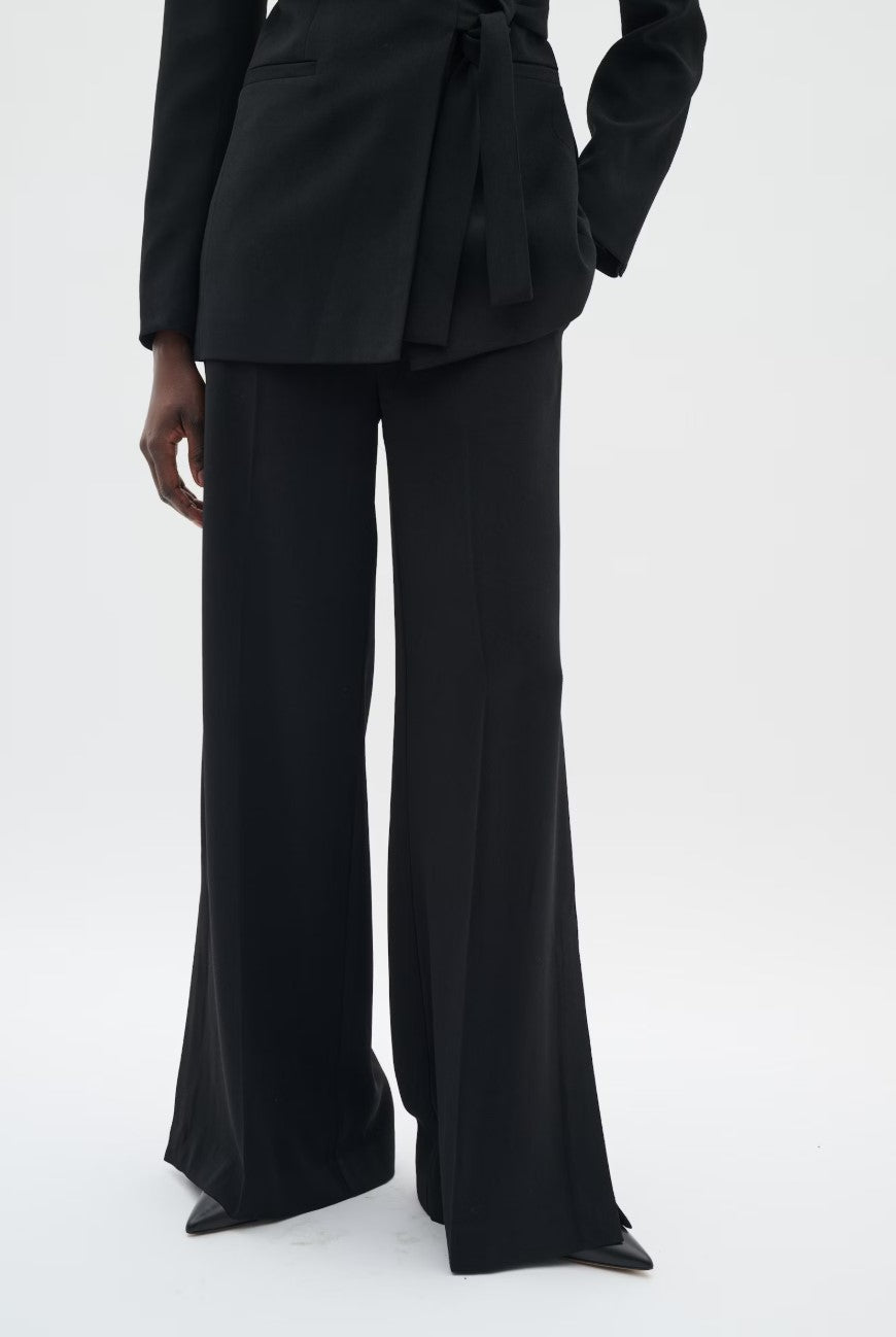INWEAR BYXA BRIEZ SLIT BLACK_100058.jpg