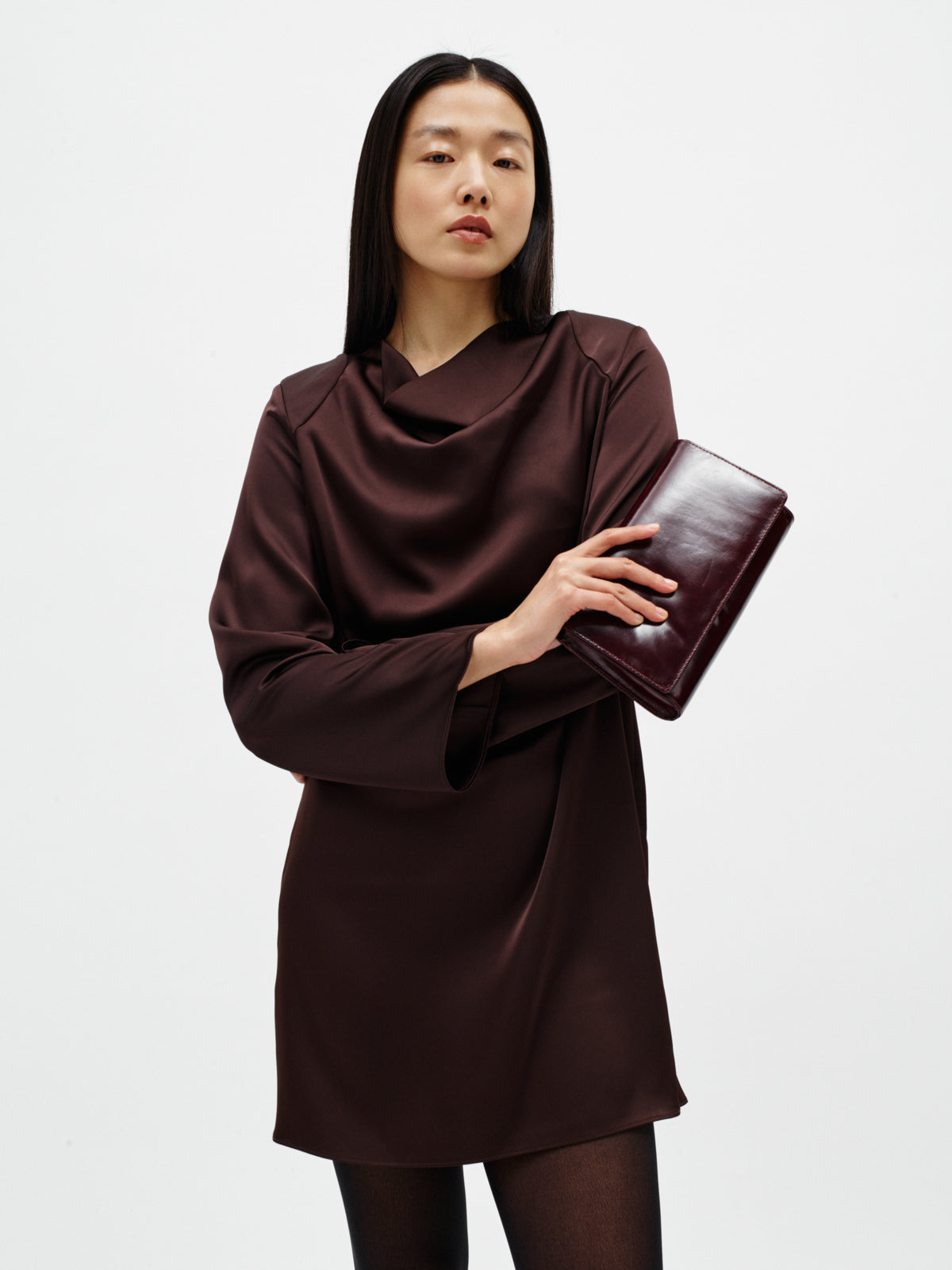 INWEAR KLÄNNING OLIVE SHORT CHOCOLATE BROWN_114932.jpg