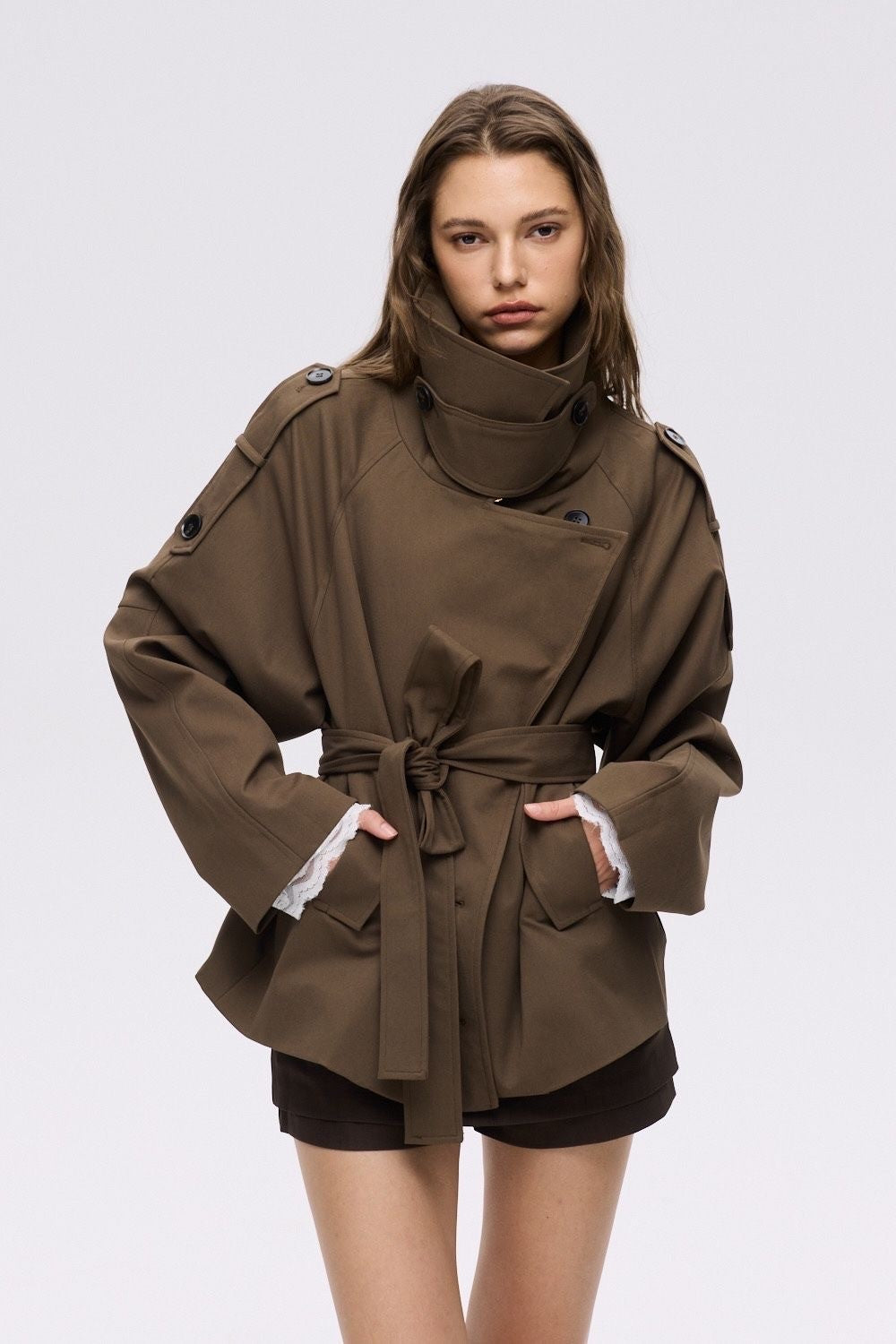 JACKA HIGH-NECK OVERSIZED KHAKI_106442.jpg